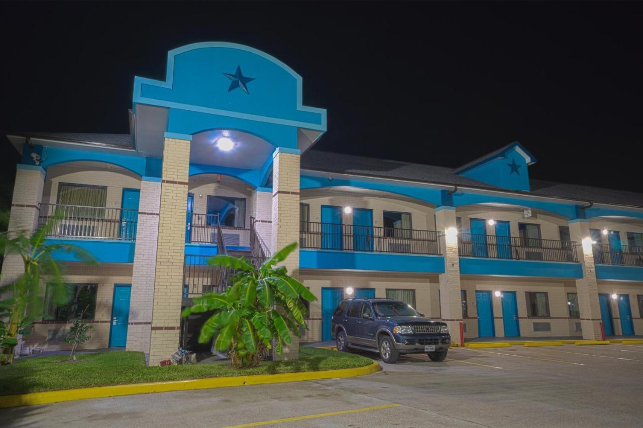 Hotel Bliss Boardwalk, Kemah TX-146 By OYO Bagian luar foto